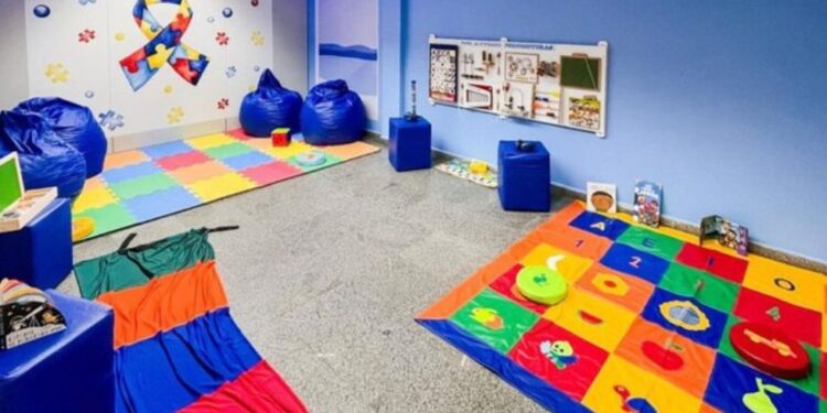Bandidos lucram com o sofrimento de crianças autistas em esquema milionário investigado pela polícia em São Paulo